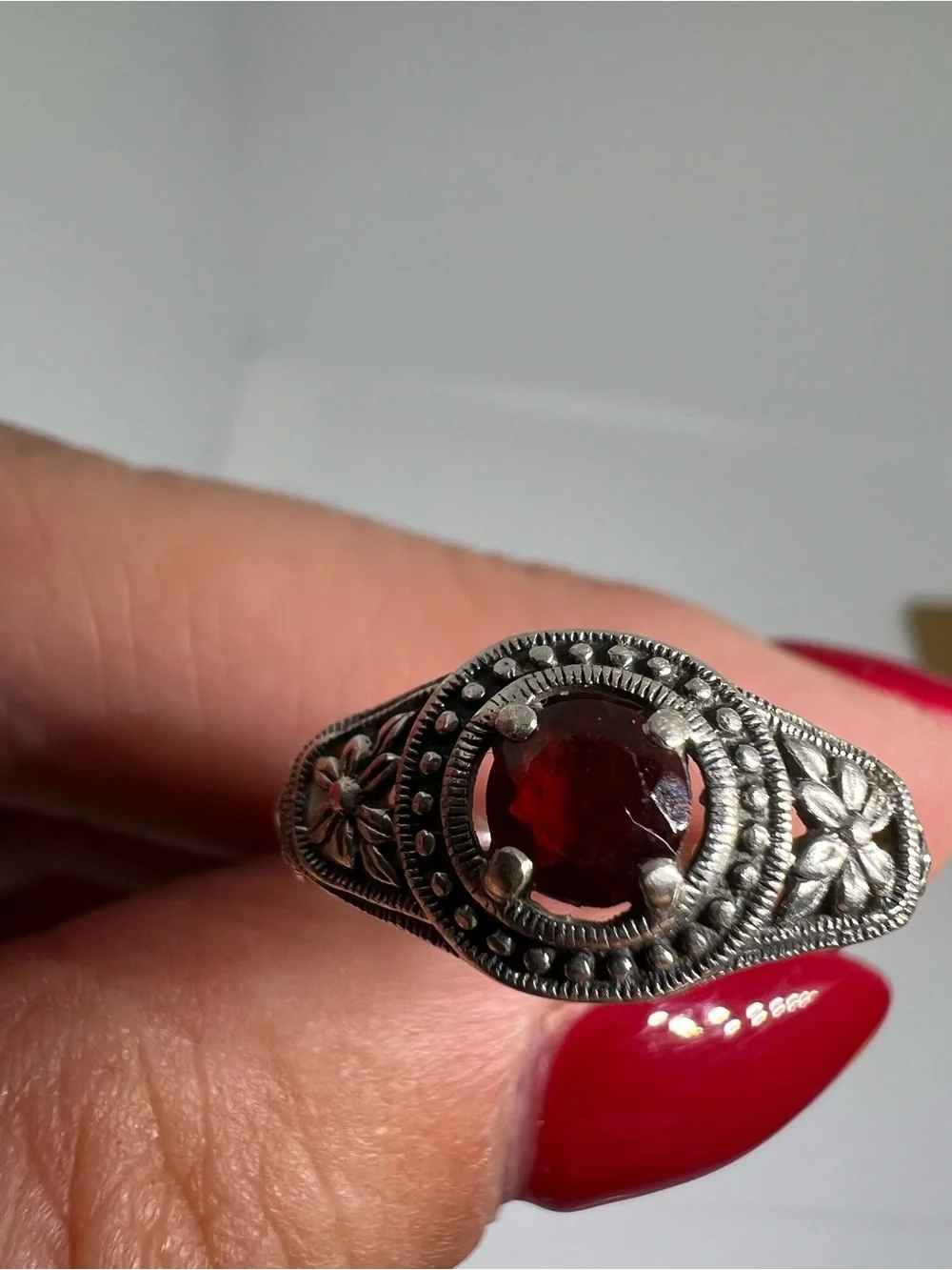 Vintage-Inspired Sterling Ring with Deep Red Garnet Gemstone